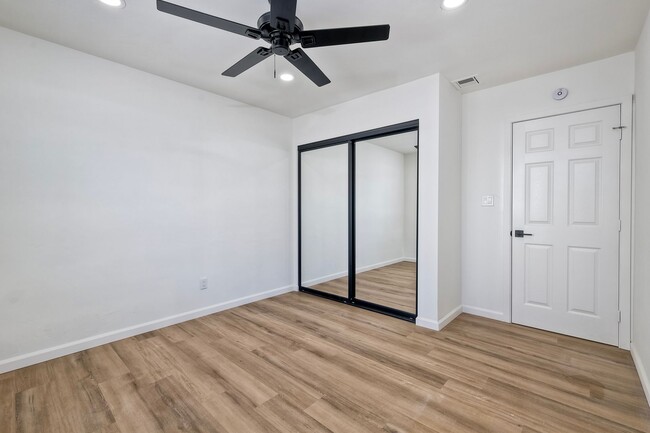 Building Photo - Beautiful Logan Heights Remodeled House