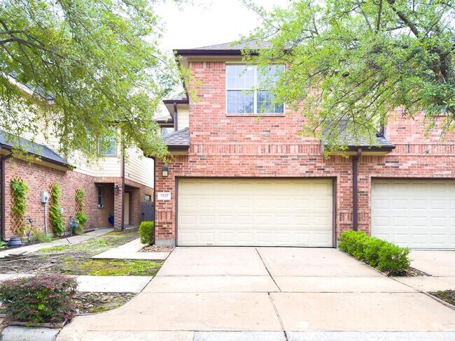 Primary Photo - 5227 Brinkman Ct