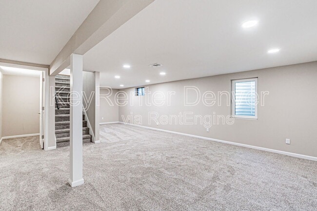 Building Photo - 3730 W Saratoga Ave