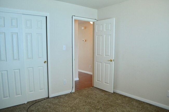 Building Photo - Beautiful 3/2 , located in Arborstone