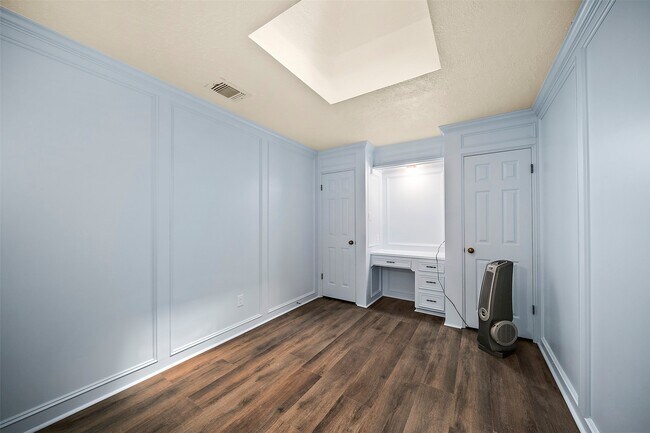 Building Photo - 14107 Woodnook Dr
