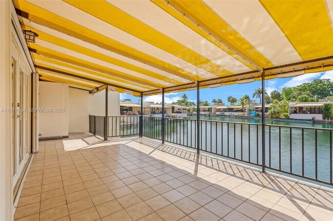 Building Photo - 15504 Sharpecroft Dr