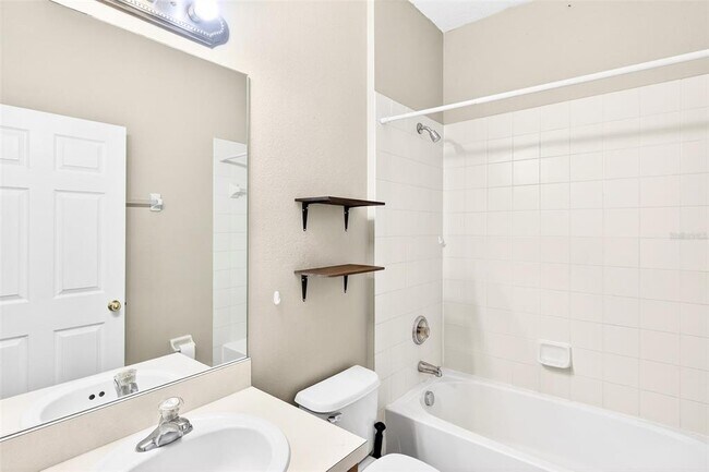 Building Photo - 1754 Palmerston Cir