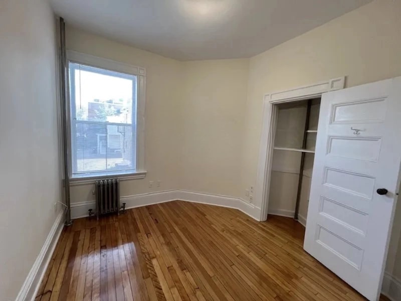 Building Photo - 2 Ware St