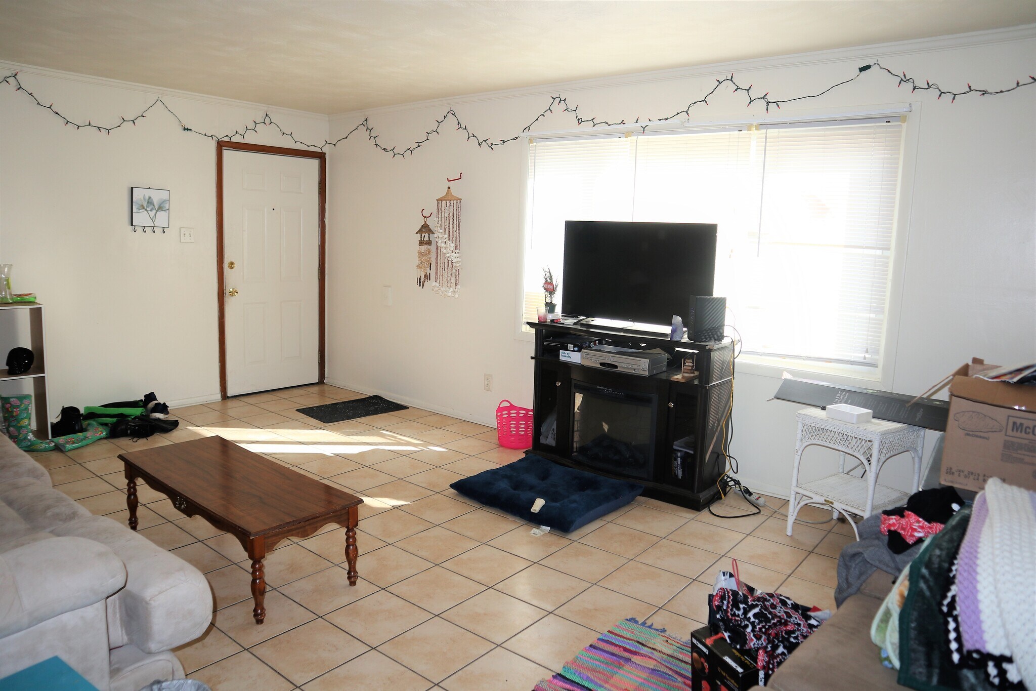 Building Photo - 195 Beazell St