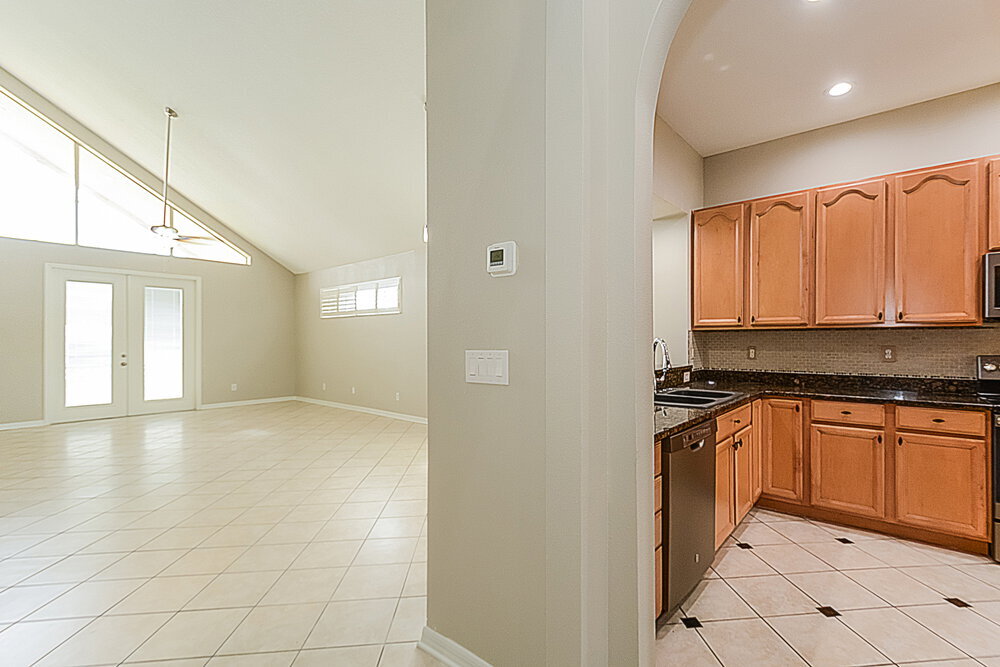 Building Photo - 12450 Duckett Ct