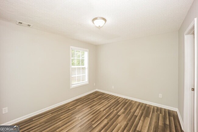 Building Photo - 11758 Registry Blvd