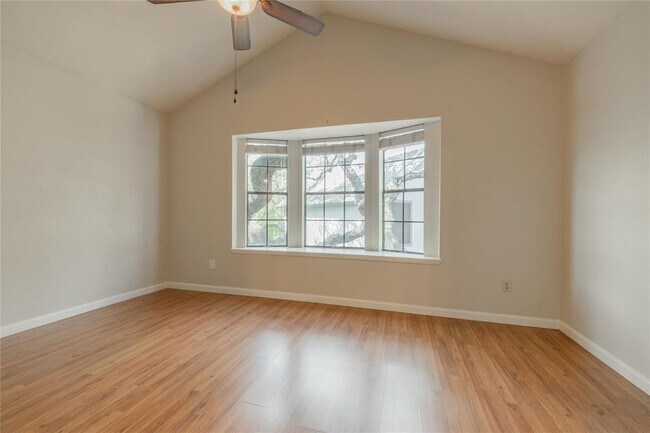 Building Photo - 1411 Gracy Farms Ln
