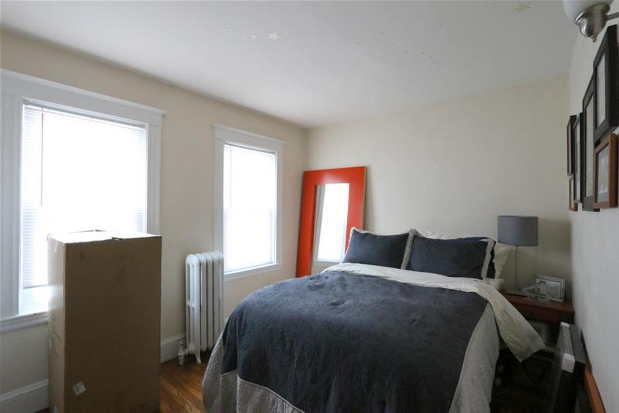Building Photo - 56 Standish St