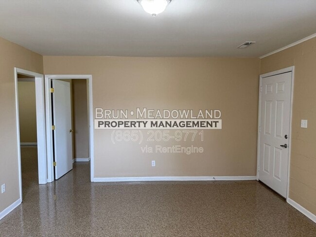 Building Photo - 5200 John Hall Rd