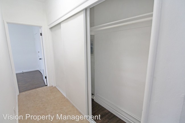 Building Photo - 3301 Telegraph Ave