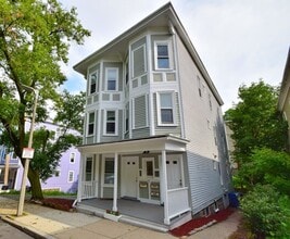 Building Photo - 56-60 Woodlawn Street