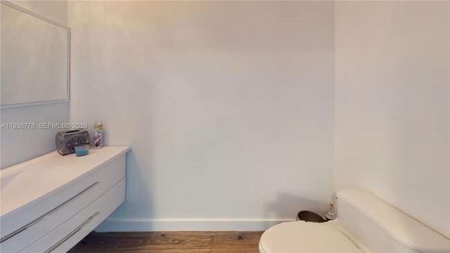 Building Photo - 60 SW 13th St