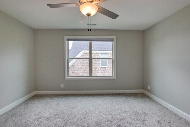 Building Photo - Custom Build in Sango.  Wow Factor