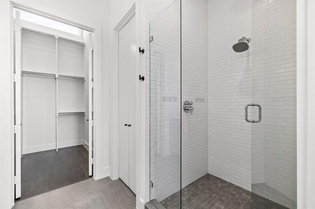 Building Photo - 2317 Moser Ave