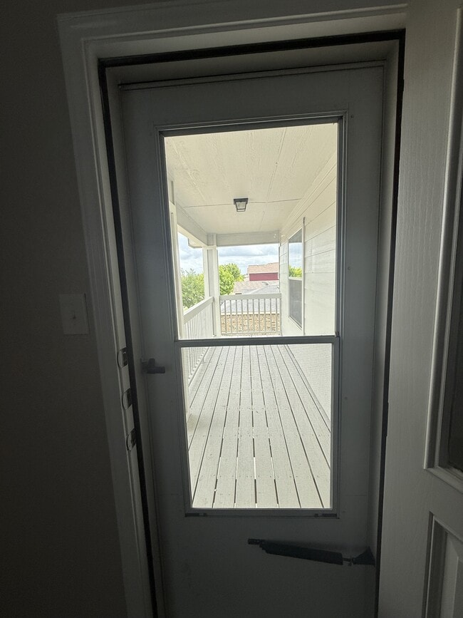 Building Photo - 502 Constellation Dr