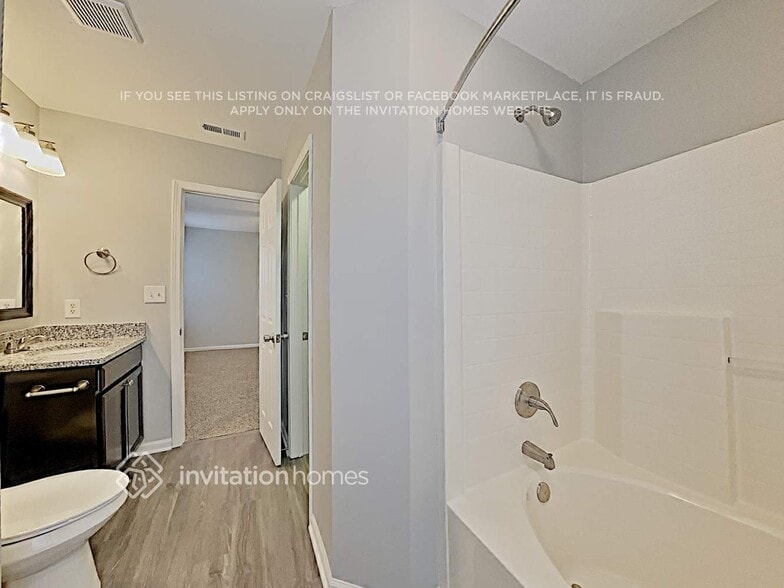 Building Photo - 12122 Stewarts Crossing Dr