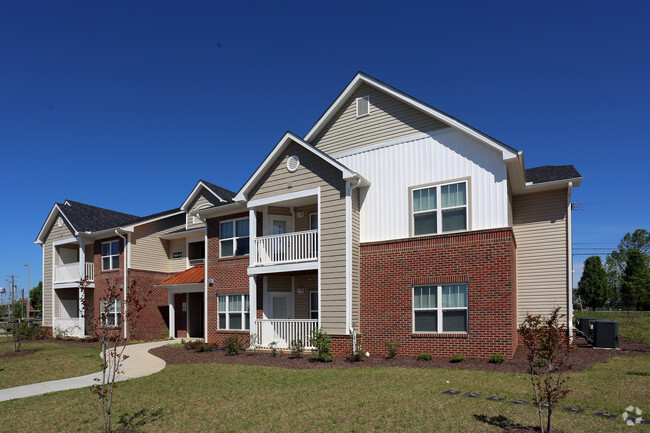 Exterior - Reidsville Ridge Apartments