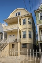 Building Photo - 247 Parker St
