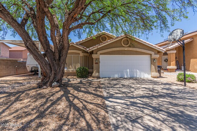 Primary Photo - 15824 N 33rd Pl
