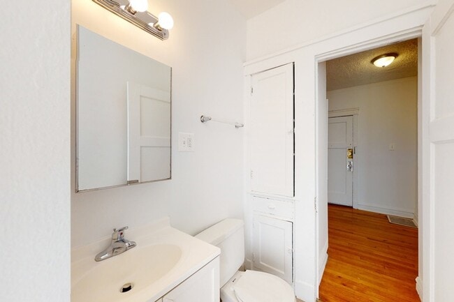 Floorplan - 5452 S. Ellis Avenue