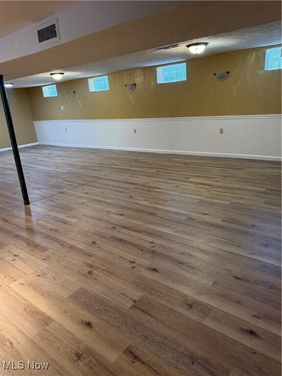 Building Photo - 15809 Montrose Ave