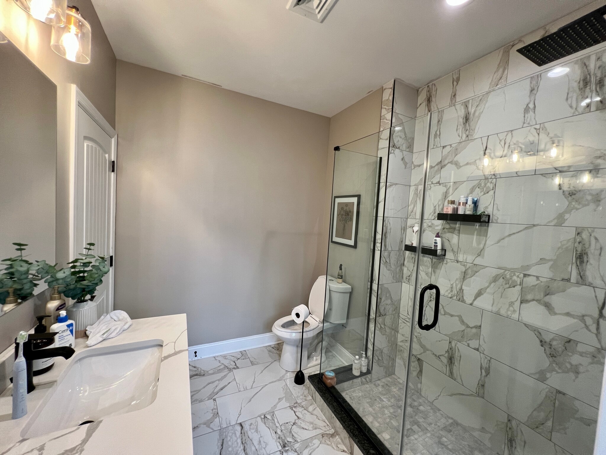 Building Photo - 409 Lackawanna Ave