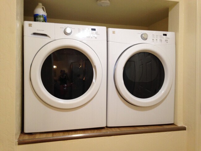 Building Photo - 13975 Wings of Morning Dr