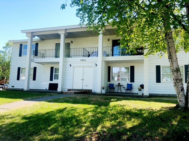 Building Photo - 3934 W 30th Ave