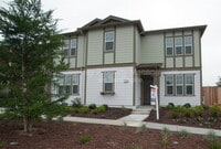 Building Photo - 202 9th St