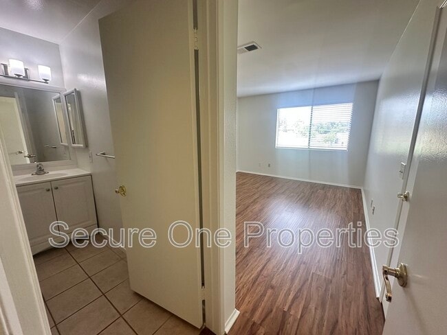 Building Photo - 86 Maegan Pl