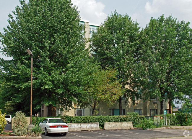 Building Photo - Dunbar Towers