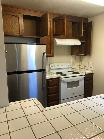 Building Photo - 538 Ironwood Ter
