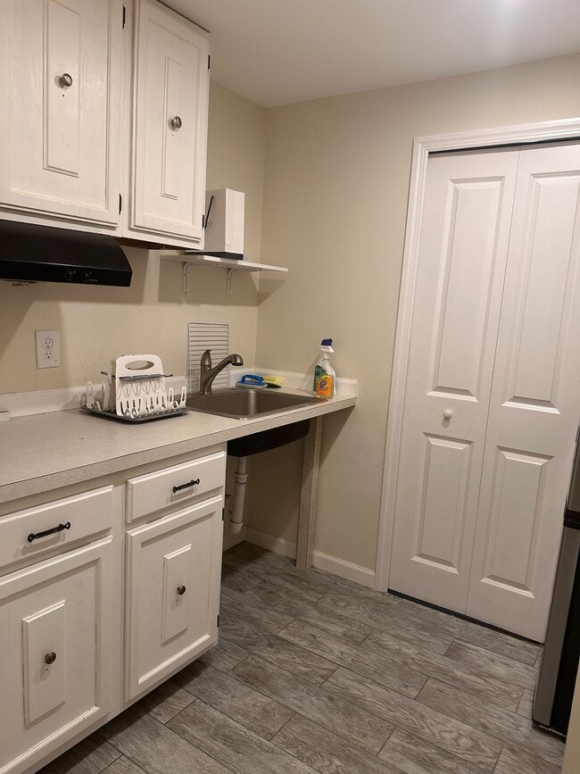 Building Photo - 9620 Hillock Ct