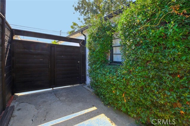 Building Photo - 1113 Amoroso Pl