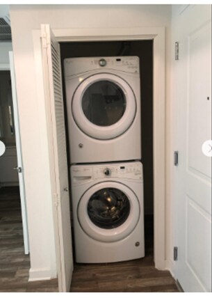 Building Photo - 12655 Bluff Creek Dr