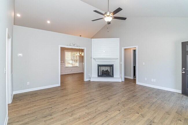 Building Photo - Immaculate 3 BR | 2 BA Ranch Home in Goldsboro *Rosewood School District*