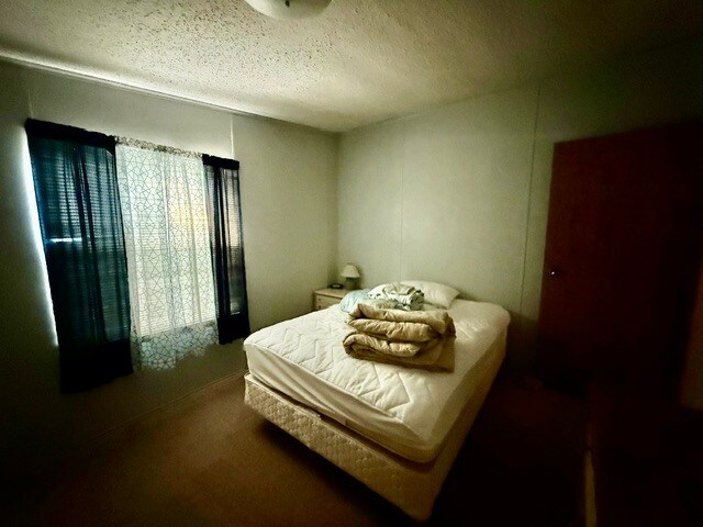 Building Photo - 470 Hilltop Ct