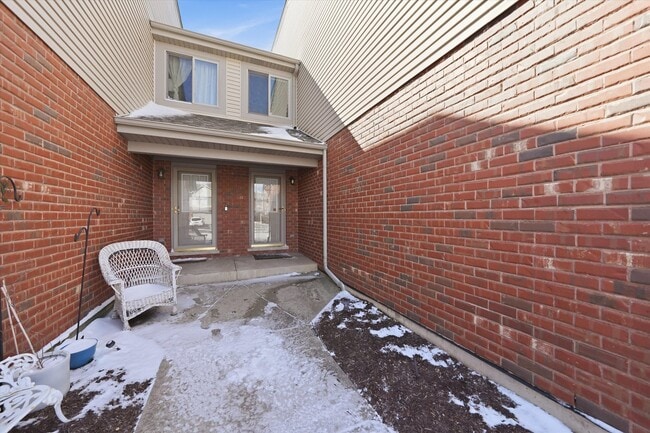 Building Photo - 8261 Pecan Pl