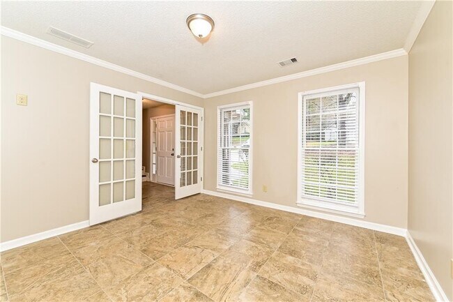 Building Photo - 3307 Poplar Ridge Dr