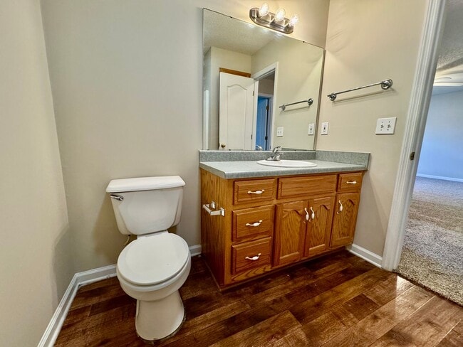 Building Photo - Quiet Country Duplex off Copeland Rd in To...