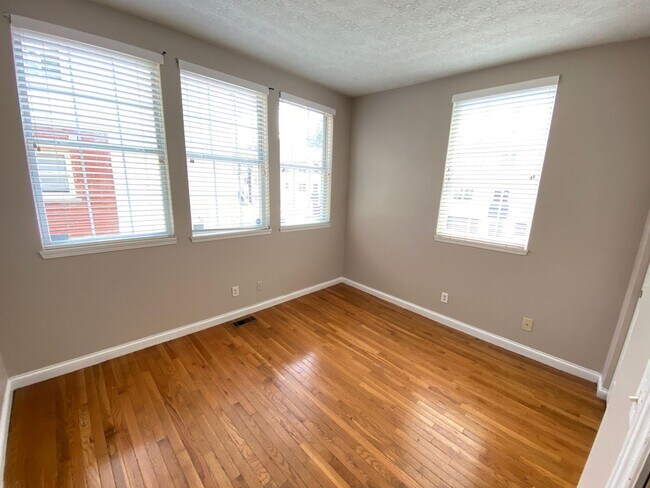 Building Photo - 149 Frambes Ave