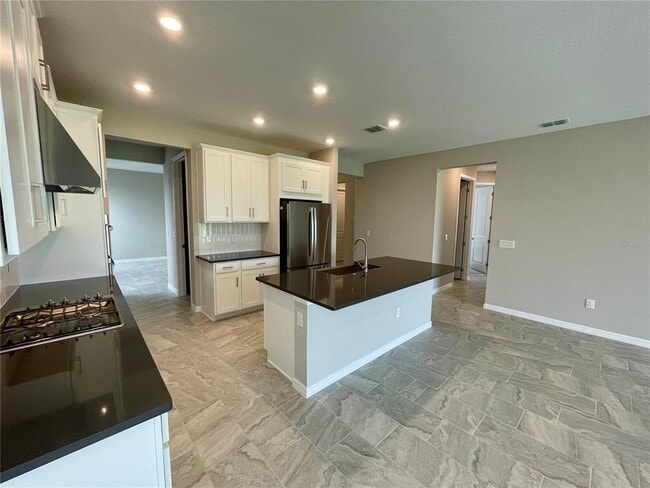 Building Photo - 5929 Oakhaven Ln