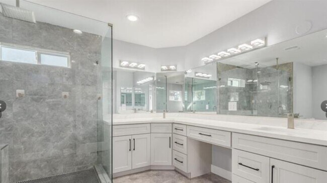 Building Photo - 7611 Laredo St