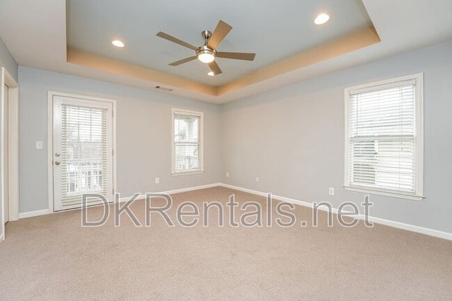 Building Photo - 617 McDonald St SE