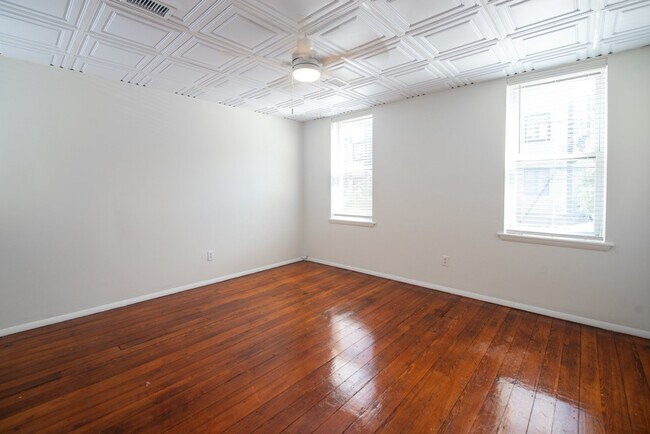 Building Photo - 455 Fairmount Ave