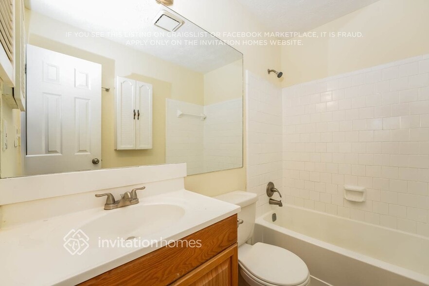 Building Photo - 1642 Imperial Ct