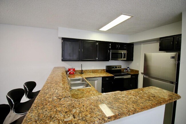 Building Photo - 4663 Cason Cove Dr