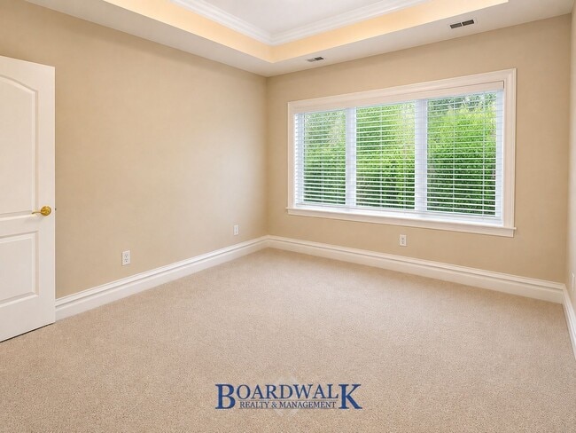 Building Photo - 150 S 300 E