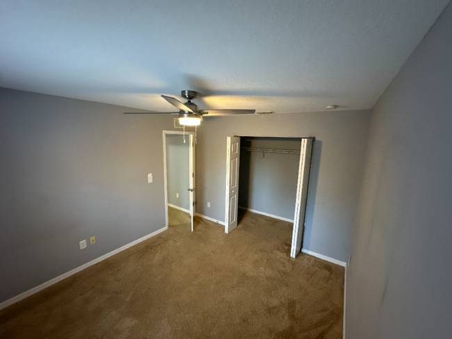 Building Photo - 11120 Silver Fern Way